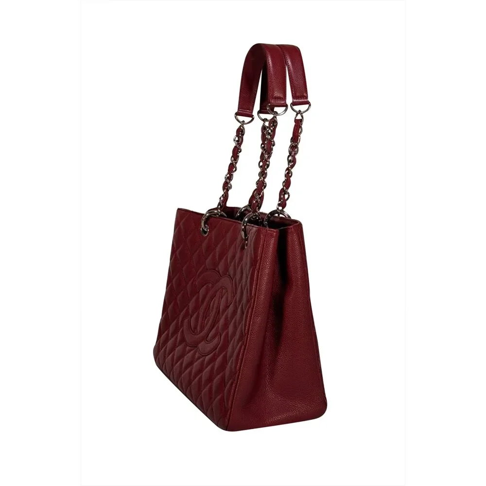 Chanel - Red Caviar Leather Quilted Shoulder Bag